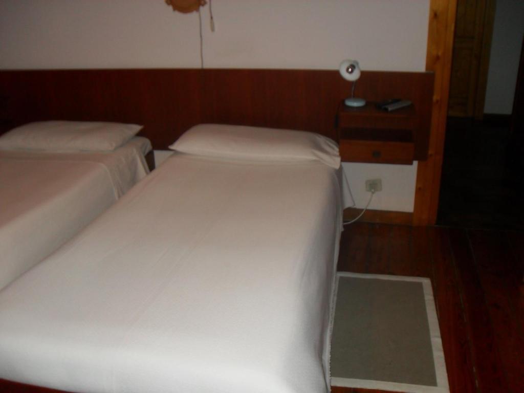 Albergo La Genzianella Bellagio Bilik gambar